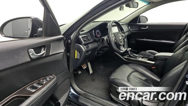 Kia K5 2세대 Luxury, 2016 10