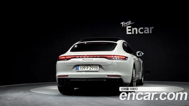 Porsche Panamera (971) 2.9 AWD E-гибрид Platinum Edition, 2022 4