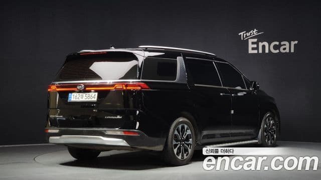 Kia Carnival 4세대 Signature, 2021 2