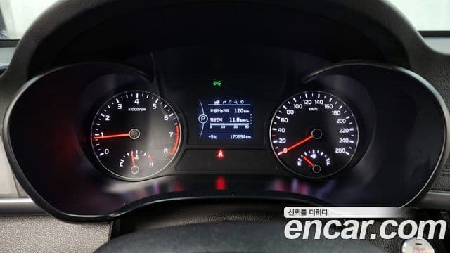 Kia K5 2세대 Noblesse, 2016 8