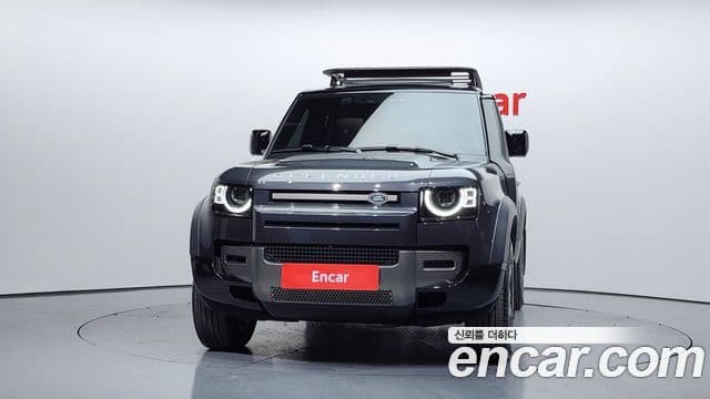 Land Rover Defender (L663) 110 P300 X-Dynamic SE, 2025 3