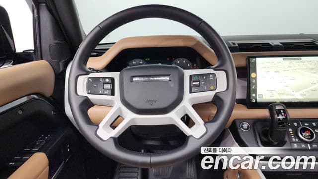 Land Rover Defender (L663) 110 P300 X-Dynamic SE, 2025 13