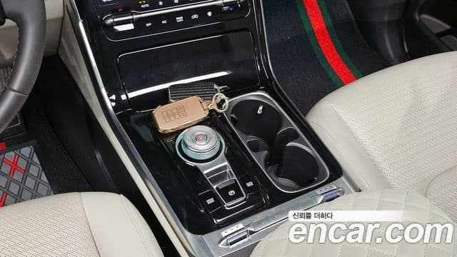 Kia Carnival 4세대 Signature, 2023 9