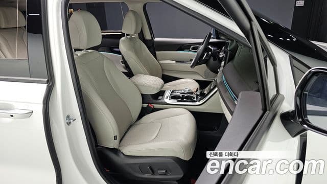 Kia Carnival 4세대 Signature, 2023 10