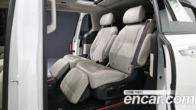 Kia Carnival 4세대 Signature, 2023 12