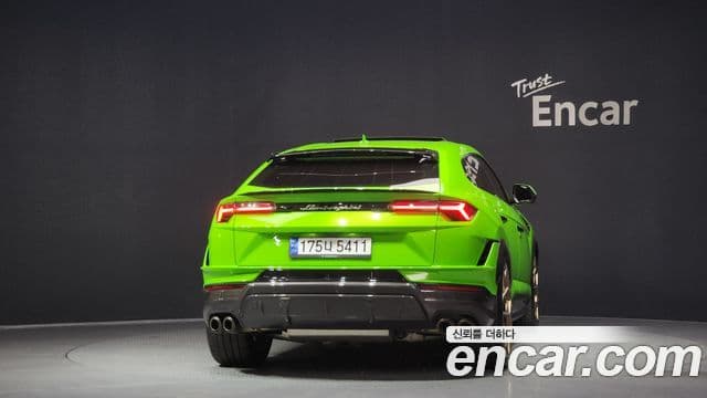 Lamborghini Urus 4.0 V8 Performante, 2024 4