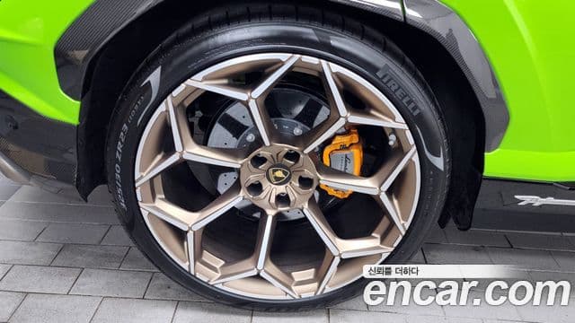 Lamborghini Urus 4.0 V8 Performante, 2024 все фото