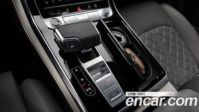 Audi Q8 (4M) Premium, 2023 9