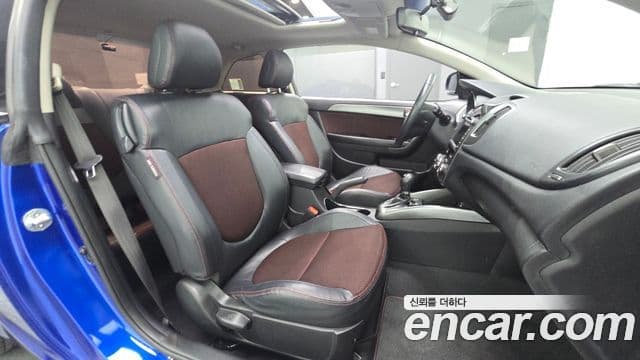 Kia Forte купе Prestige, 2011 11