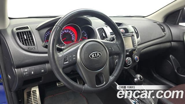 Kia Forte купе Prestige, 2011 13