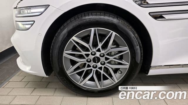 Genesis G80 (RG3) бензин 2.5 турбо 2WD, 2025 все фото