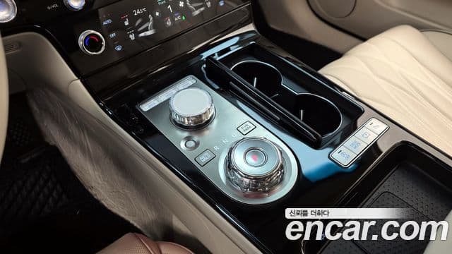 Genesis G80 (RG3) бензин 2.5 турбо 2WD, 2025 9