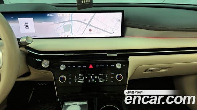 Genesis G80 (RG3) бензин 2.5 турбо 2WD, 2025 14