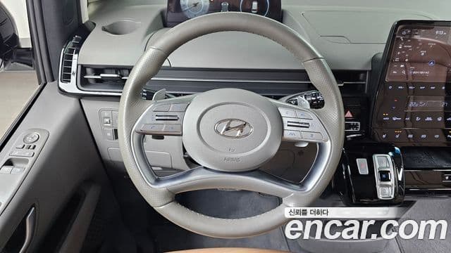 Hyundai Staria Inspiration, 2022 14