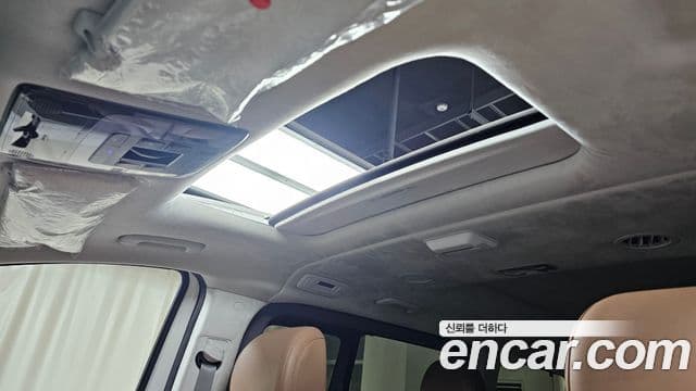 Hyundai Staria Inspiration, 2022 19