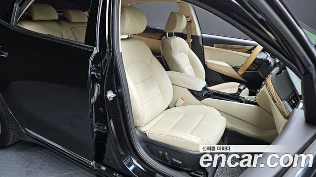 Kia All New K7 Prestige, 2016 12