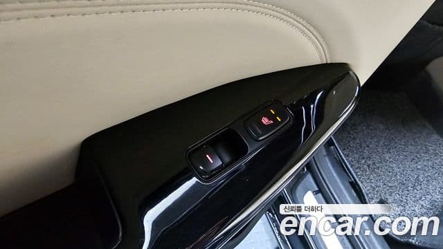 Kia All New K7 Prestige, 2016 18