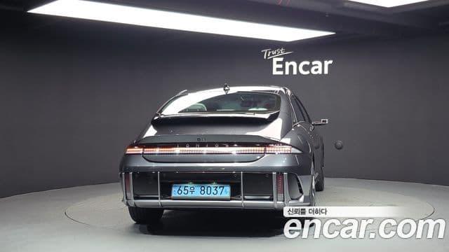 Hyundai Ioniq 6 Prestige, 2024 4