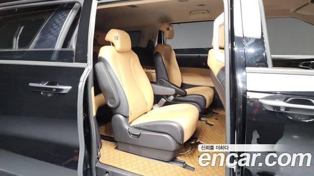 Kia Carnival 4세대 Signature, 2021 12