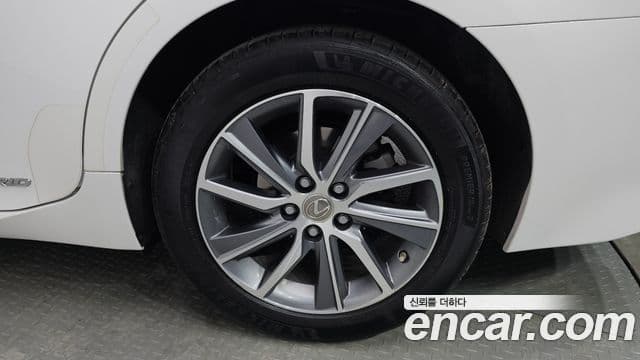 Lexus New ES300h XV60, 2018 все фото