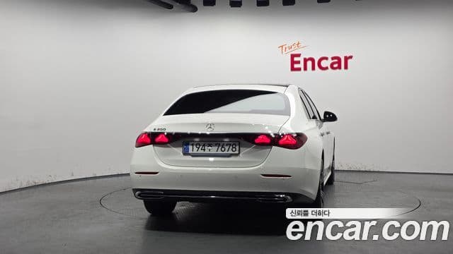 Mercedes-Benz E-класс W214 Avantgarde, 2025 4