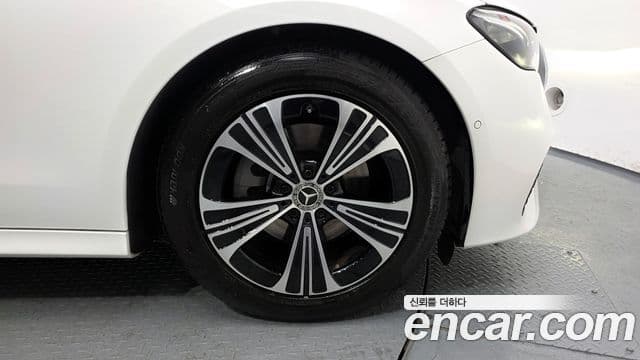 Mercedes-Benz E-класс W214 Avantgarde, 2025 все фото