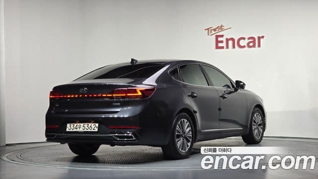 Kia K7 Premier гибрид Noblesse, 2020 2