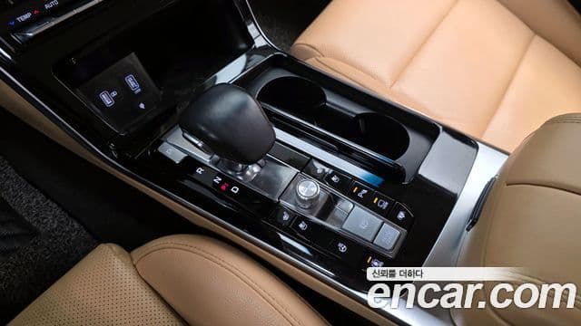 Kia K7 Premier гибрид Noblesse, 2020 9