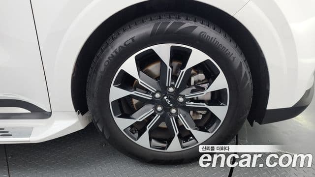 Kia Carnival 4세대 Signature, 2022 все фото