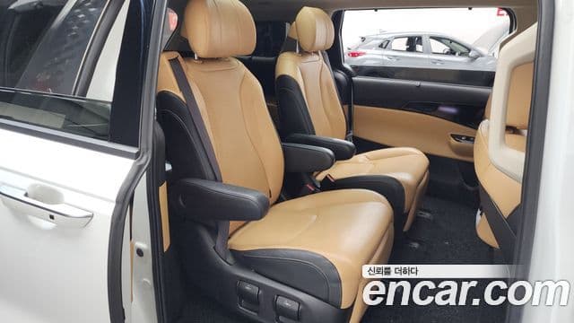 Kia Carnival 4세대 Signature, 2022 12