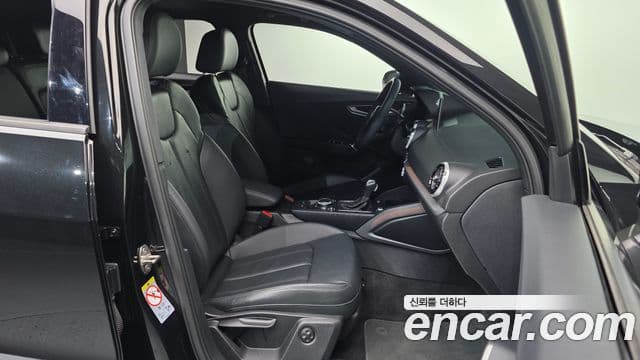 Audi Q2 Premium, 2023 10