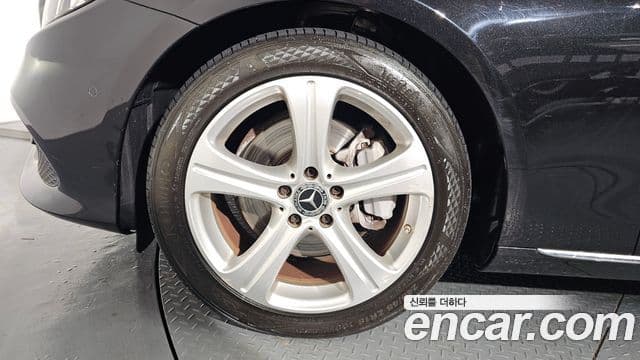 Mercedes-Benz E-класс W213 Avantgarde, 2018 все фото