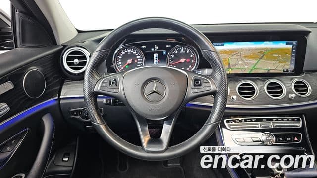 Mercedes-Benz E-класс W213 Avantgarde, 2018 13
