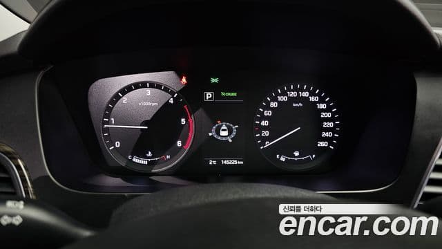 Hyundai LF Sonata Special, 2016 8