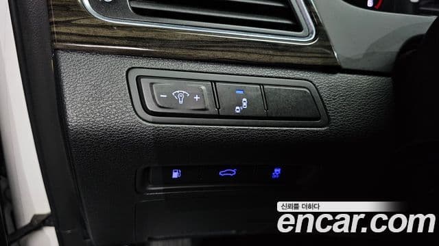 Hyundai LF Sonata Special, 2016 14