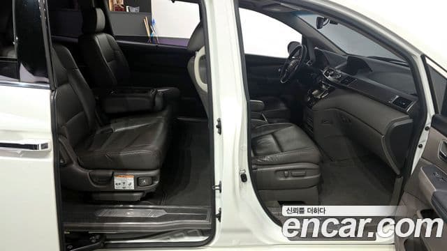 Honda Odyssey 4세대, 2016 11