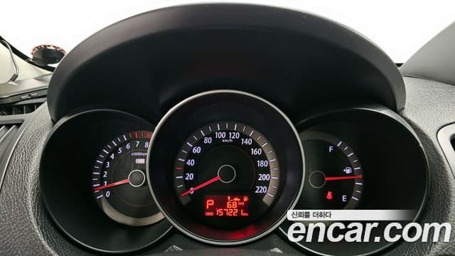 Kia Forte 1.6 CVVT Si, 2010 8