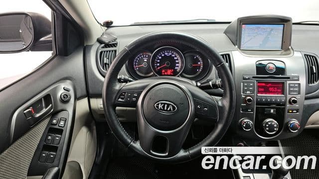 Kia Forte 1.6 CVVT Si, 2010 13