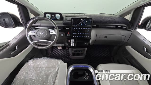Hyundai Staria Inspiration, 2022 7