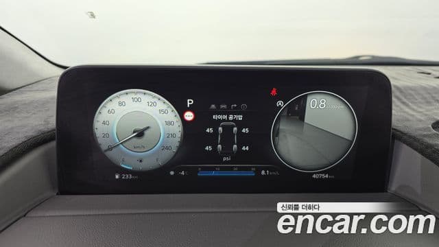 Hyundai Staria Inspiration, 2022 8