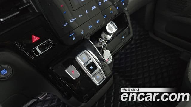 Hyundai Staria Inspiration, 2022 9