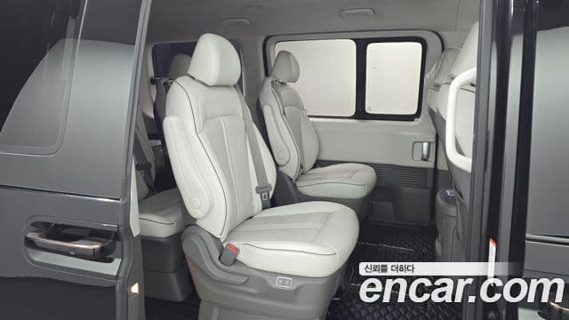 Hyundai Staria Inspiration, 2022 12