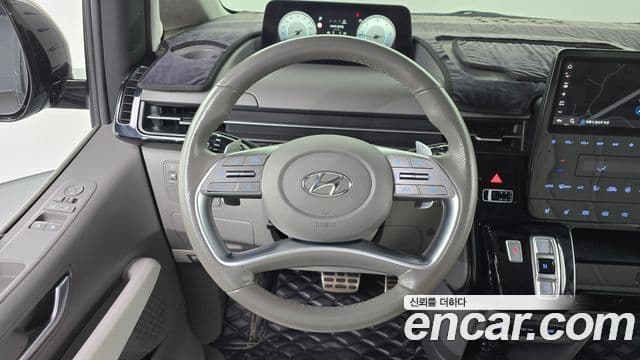Hyundai Staria Inspiration, 2022 13