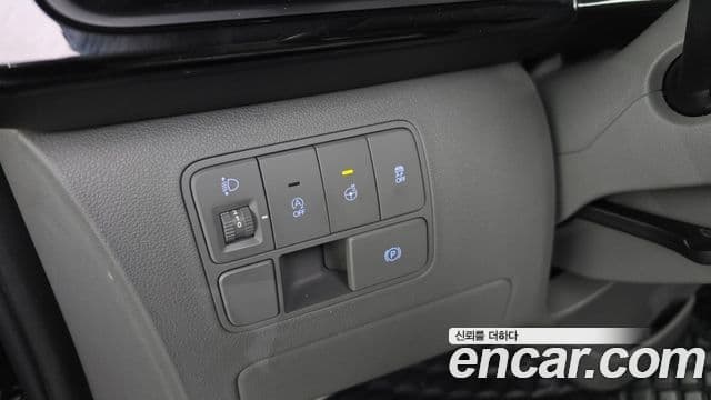 Hyundai Staria Inspiration, 2022 17