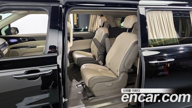 Kia Carnival 4세대 Signature, 2023 12