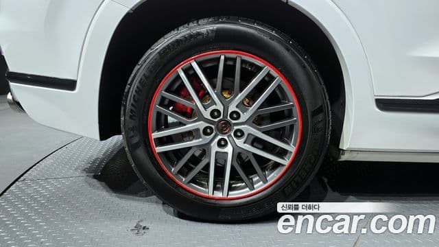 Hyundai Santa Fe TM Inspiration, 2020 все фото