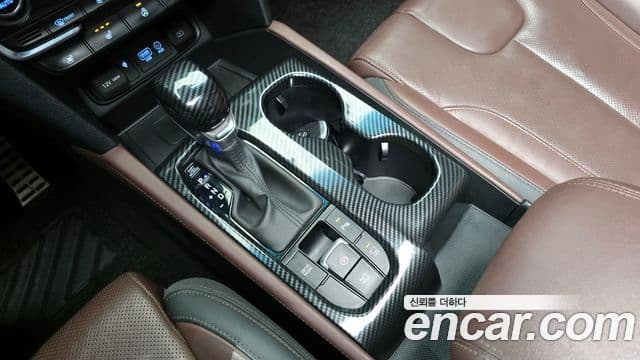 Hyundai Santa Fe TM Inspiration, 2020 9