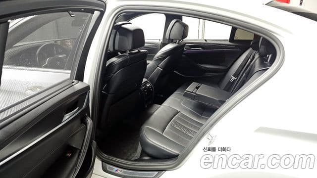BMW 5시리즈 (G30) 523d M Sport, 2023 11