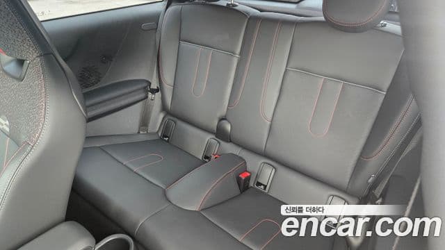 Mini Cooper S 4세대 JCW, 2025 16