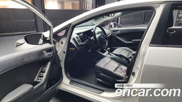 Kia K3 Special, 2015 10